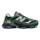 9060 Low-Top Sneakers