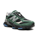 9060 Low-Top Sneakers