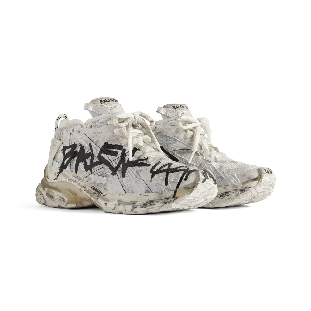 Runner Graffiti Sneaker